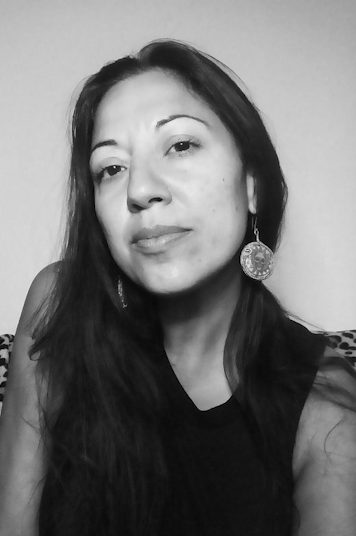 Lizz Huerta, author